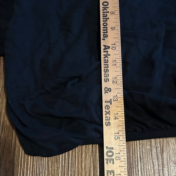 Wild Fable Women's Bubble Hem
Sweatshirt Black Size Medium - Picture 8 of 9